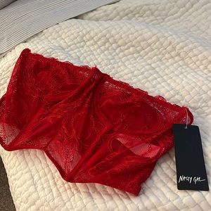 NEW Red Lace Bustier (strapless)